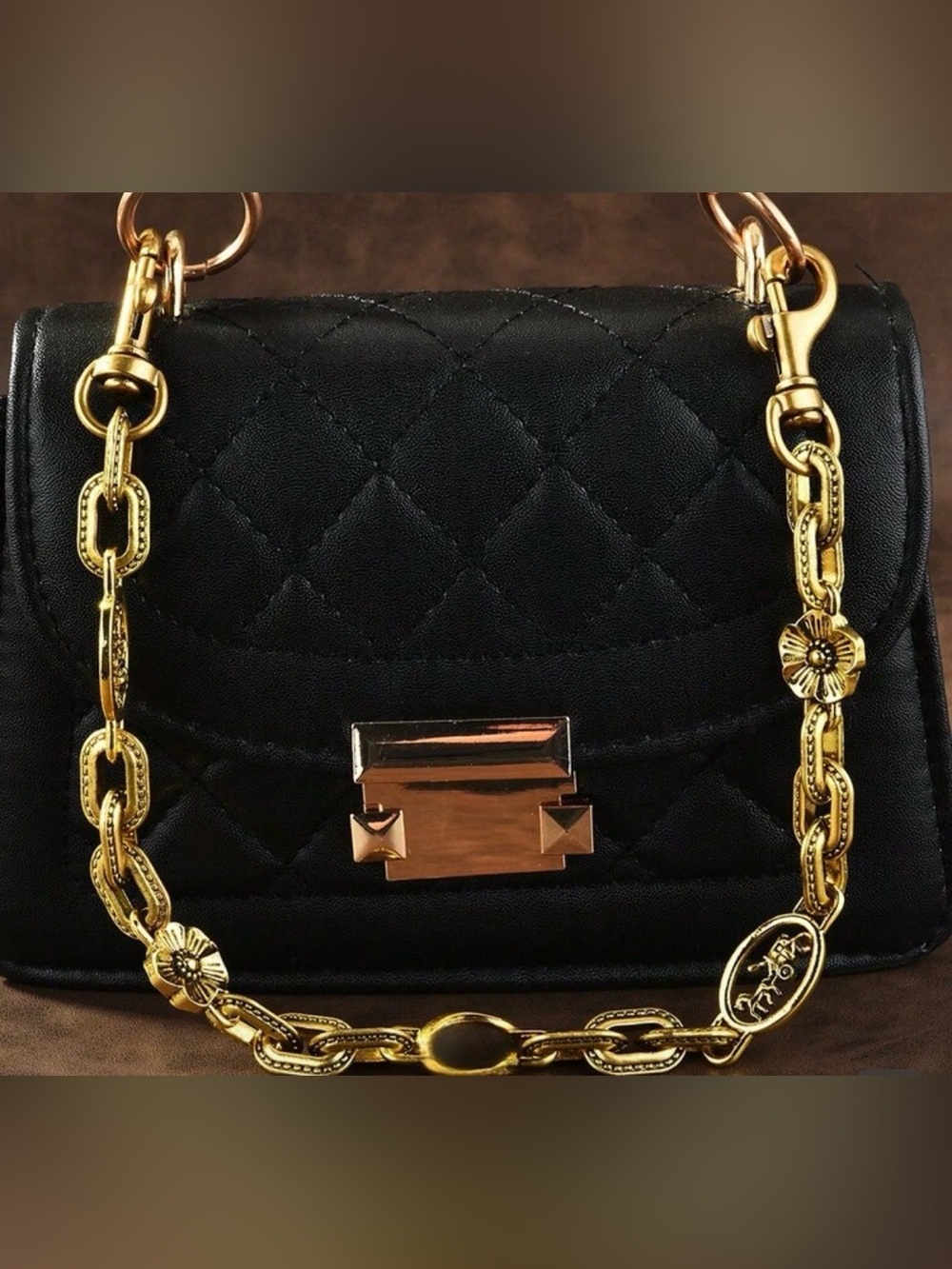 Oval Gold Chain for Decorating Bags